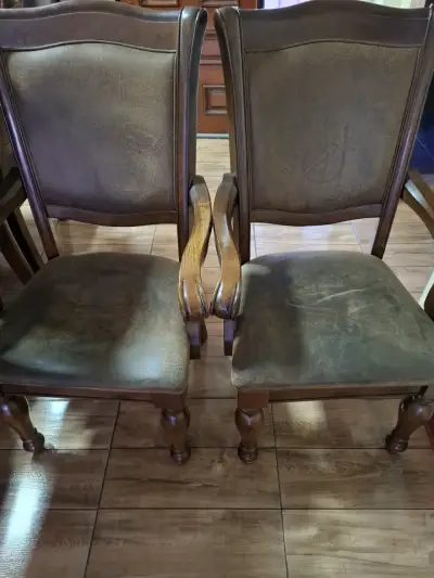 Juego de comedor de madera con 8 sillas - miniatura 6