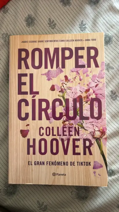 Libro Romper el Círculo de Colleen Hoover - miniatura 1