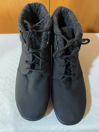 Botines negros de invierno con forro cálido - miniatura 1