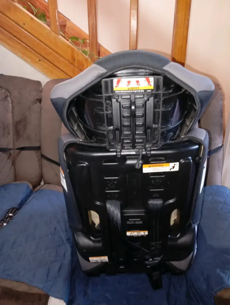 Silla de Auto para Bebé Infanti Gris y Negra - 3