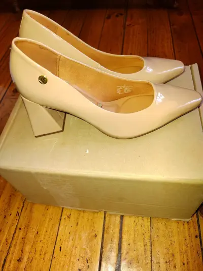 Zapatos de tacón beige Vizzano elegantes - miniatura 5