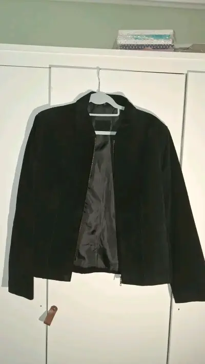 Chaqueta negra de mujer talla L con cierre - miniatura 2