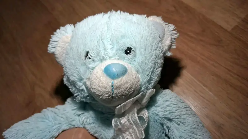 Osito de peluche azul con lazo - 3