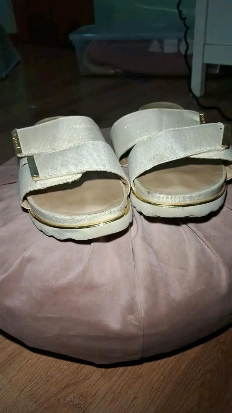 Sandalias planas beige marca Gacel - 4