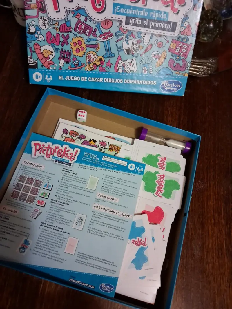 Juego de mesa Pictureka de Hasbro para niños - 2
