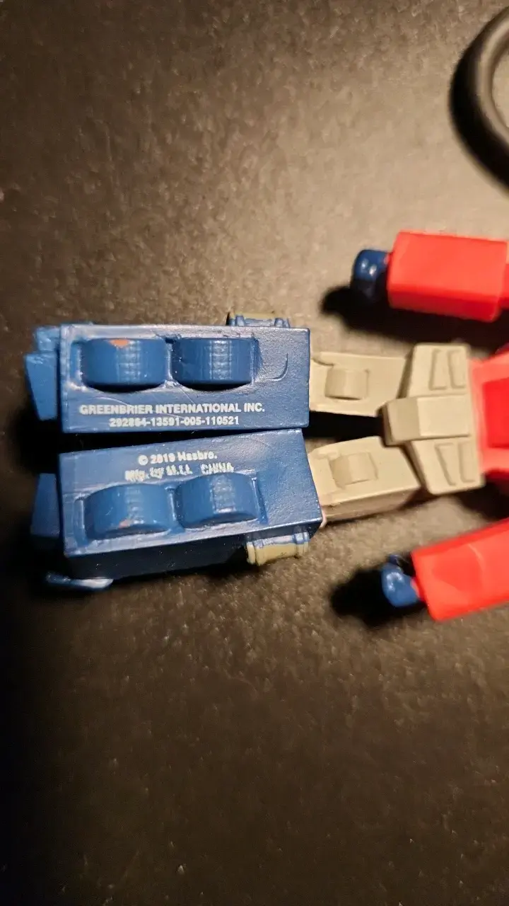 Llavero Optimus Prime Transformers - 3