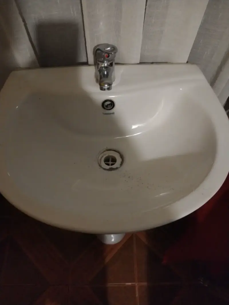 Lavamanos de cerámica con pedestal con llave monom - 3