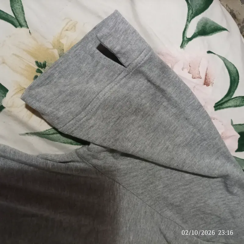 Vestido gris con cierre trasero - 3