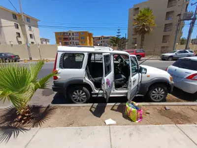 Mahindra New Scorpion 2012 4x2 Diesel - miniatura 3
