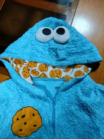 Enterito pijama con diseño  galletas talla  14-16 - miniatura 3
