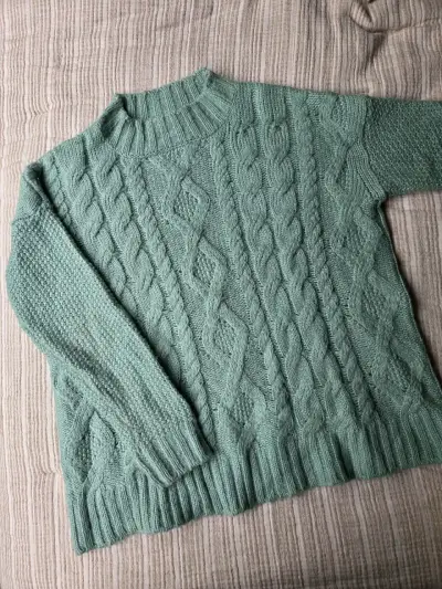 Sweater Basement - miniatura 2