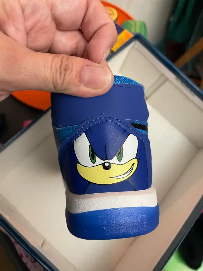 Zapatillas infantiles Sonic talla 27
