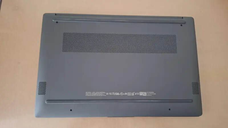 LAPTOP HP 255 G10 + ventilador - 3