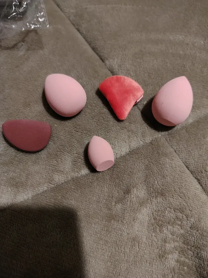 Set de esponjas de maquillaje variadas