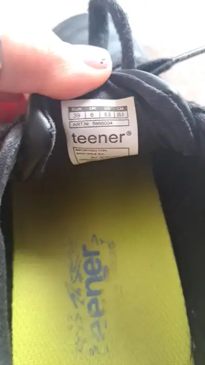 Zapatillas negras Teener talla 39 - miniatura 2