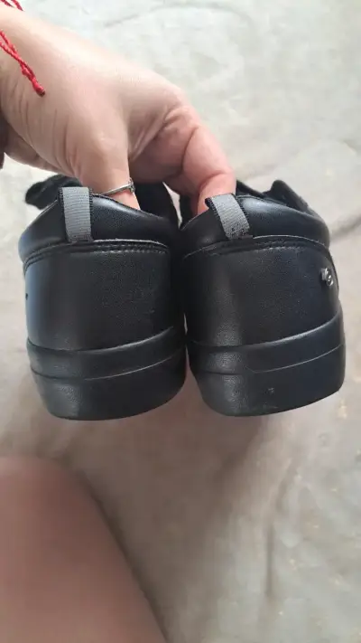 Zapatillas negras Teener talla 39 - miniatura 4