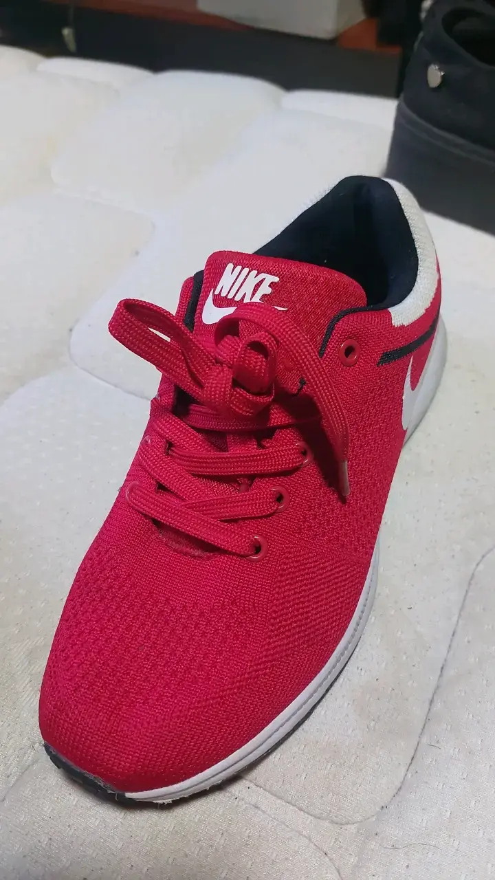 Zapatillas deportivas rojas Nike para hombre - 2