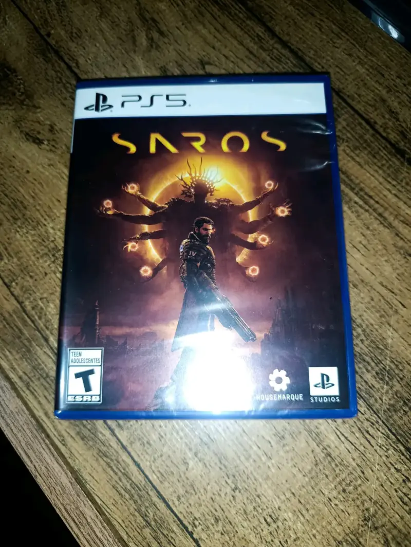 Saros PS5 Nuevo sellado