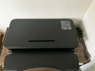Escritorio ajustable ergonómico negro - miniatura 3