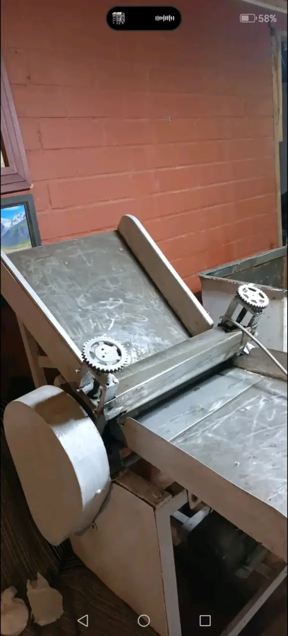 Máquina amasadora industrial usada - 2