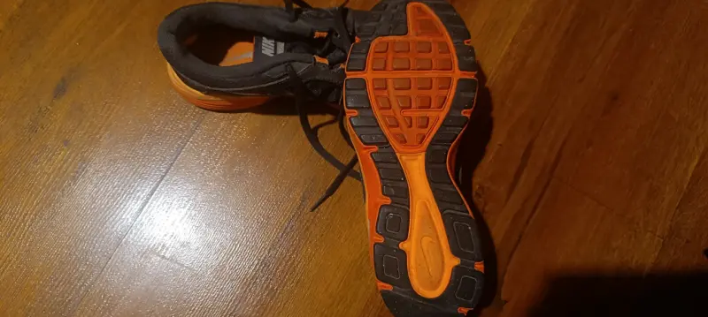 Zapatillas deportivas Nike azul y naranja - 2