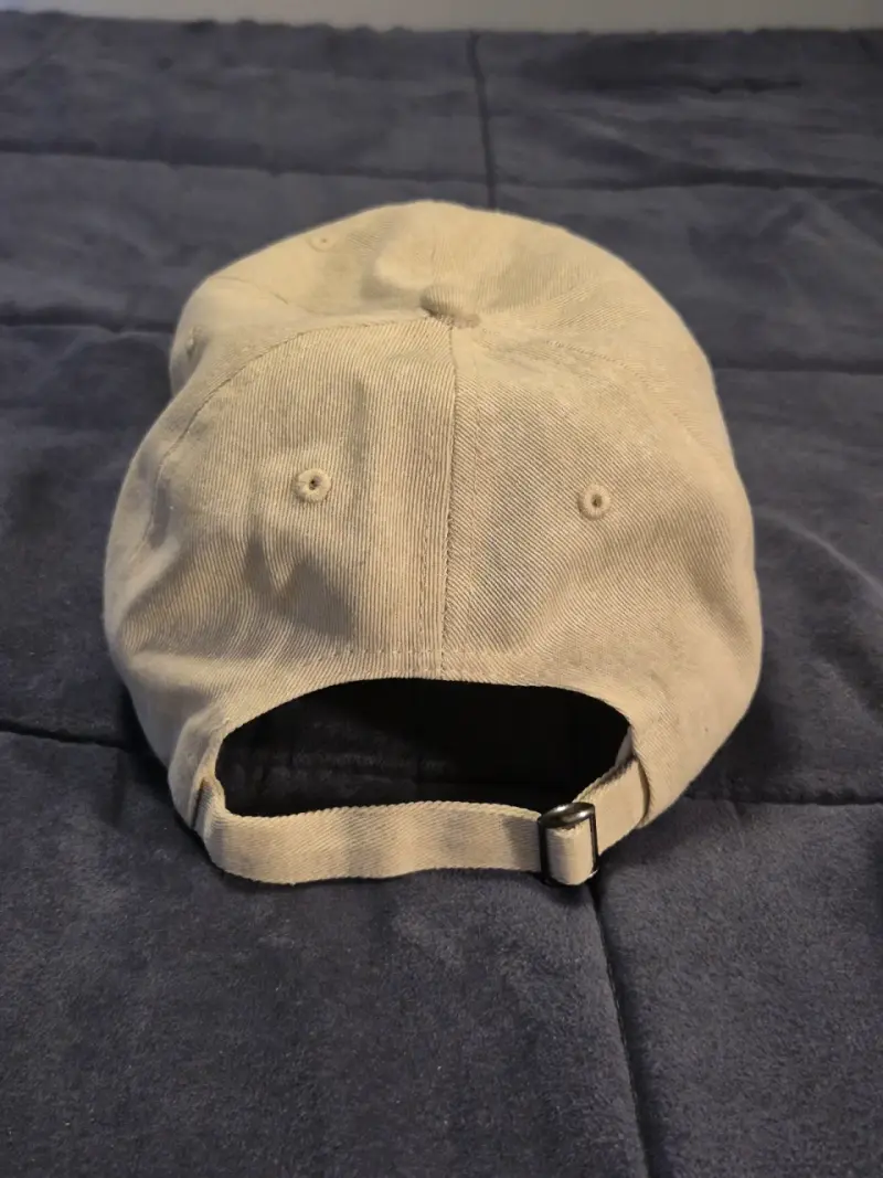 Gorra Chainsaw Man Bershka Beige - 4
