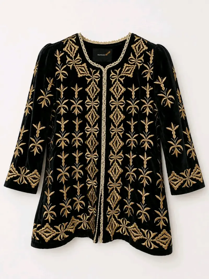 Chaqueta de terciopelo negro con bordado dorado R