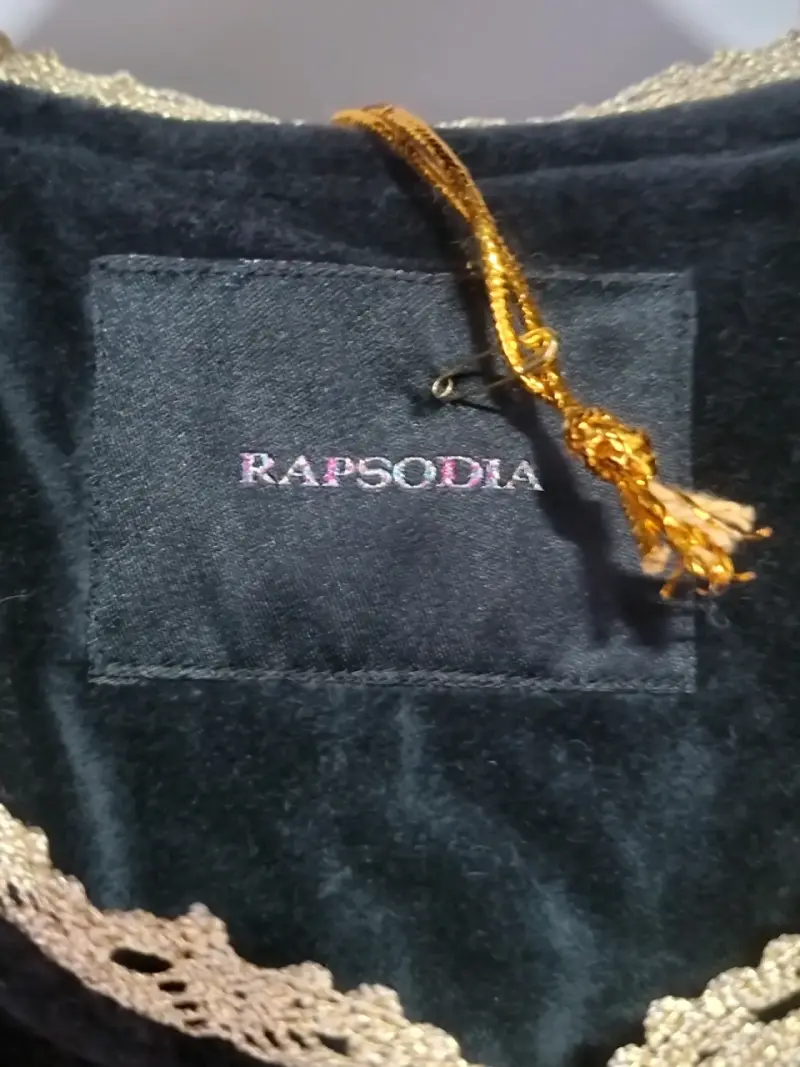 Chaqueta de terciopelo negro con bordado dorado R - 5