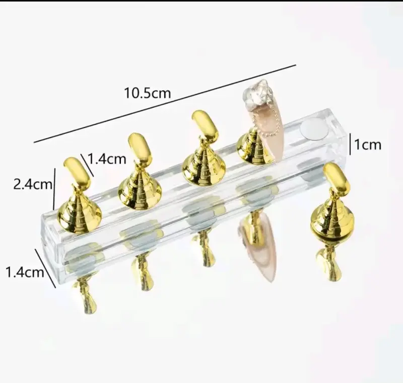 Soporte Magnético para Práctica de Uñas