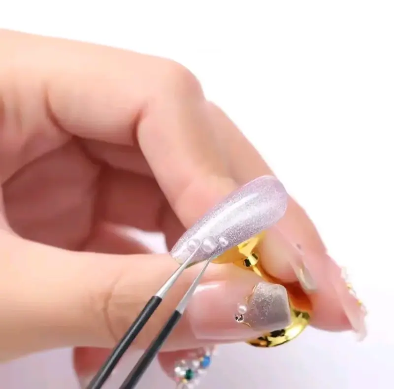 Soporte Magnético para Práctica de Uñas - 4