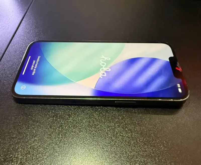 iPhone 13 Pro 77% en buen estado - 4