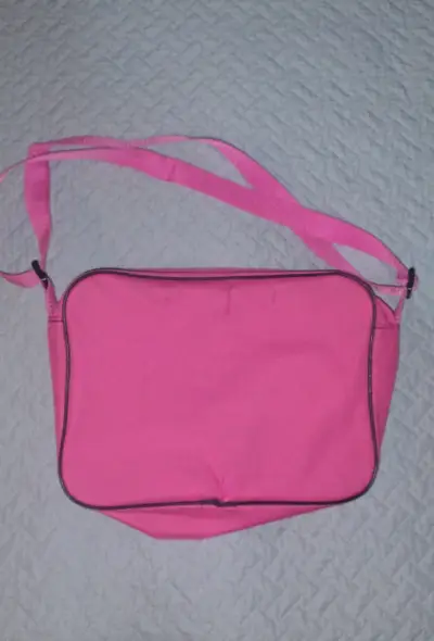 Bolso bandolera rosa Hello Kitty - miniatura 2