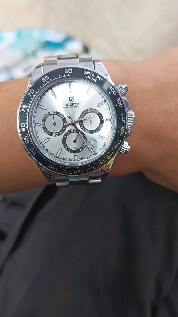 Reloj cronógrafo plateado Joefox