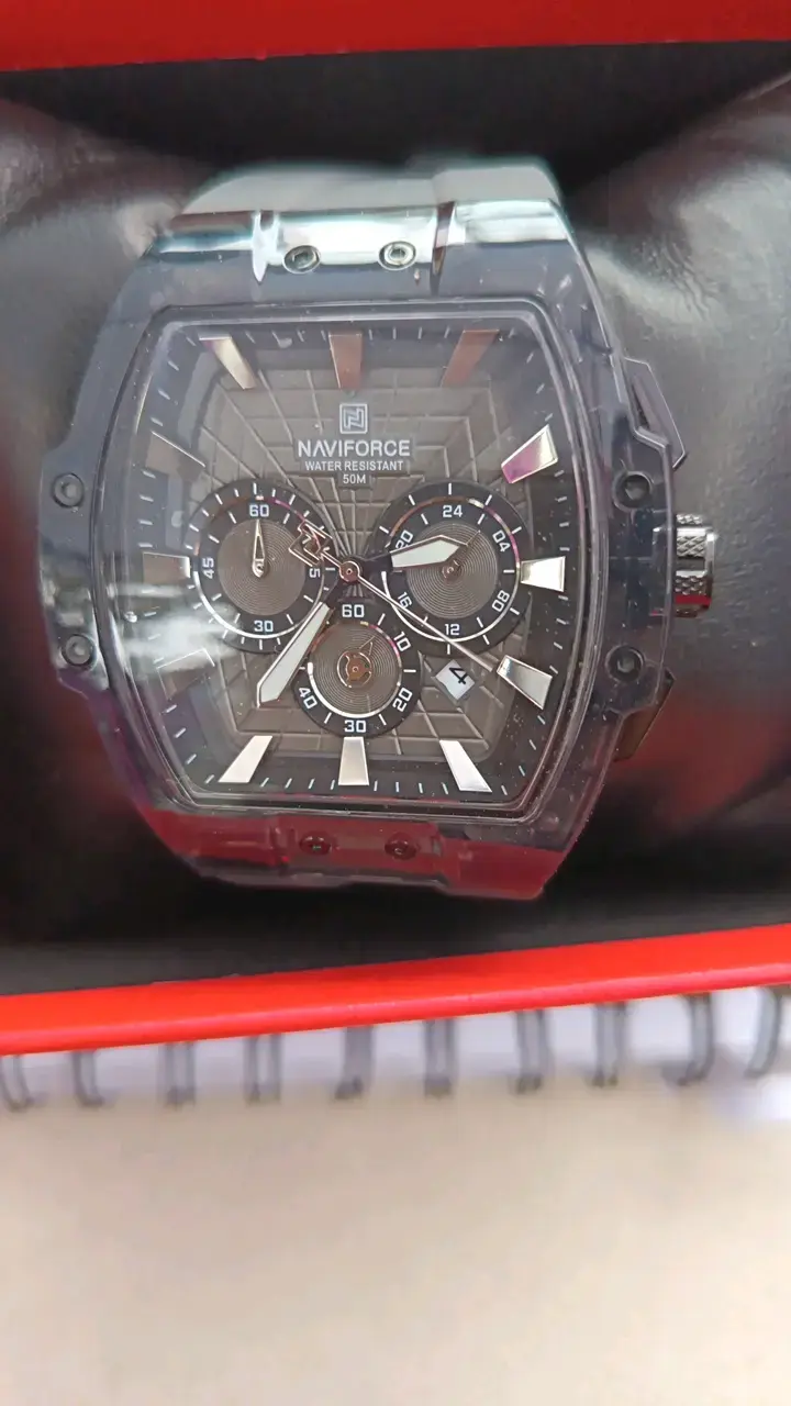 Reloj Naviforce resistente al agua 50M