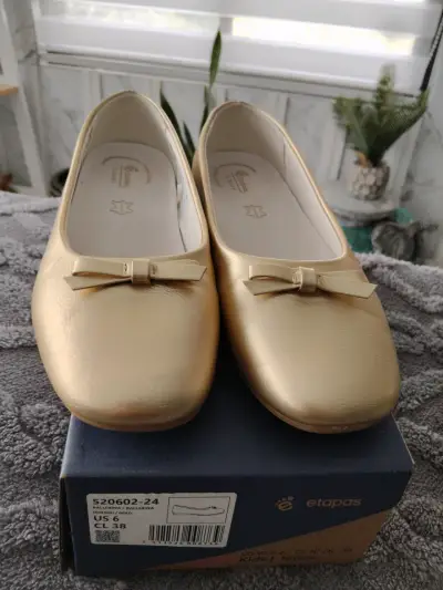 Zapatos dorados para niña talla 38 - miniatura 1