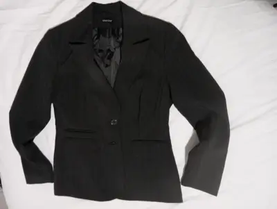 Blazer negro elegante para mujer Laura Scott - miniatura 1