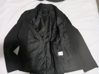 Blazer negro elegante para mujer Laura Scott - miniatura 2