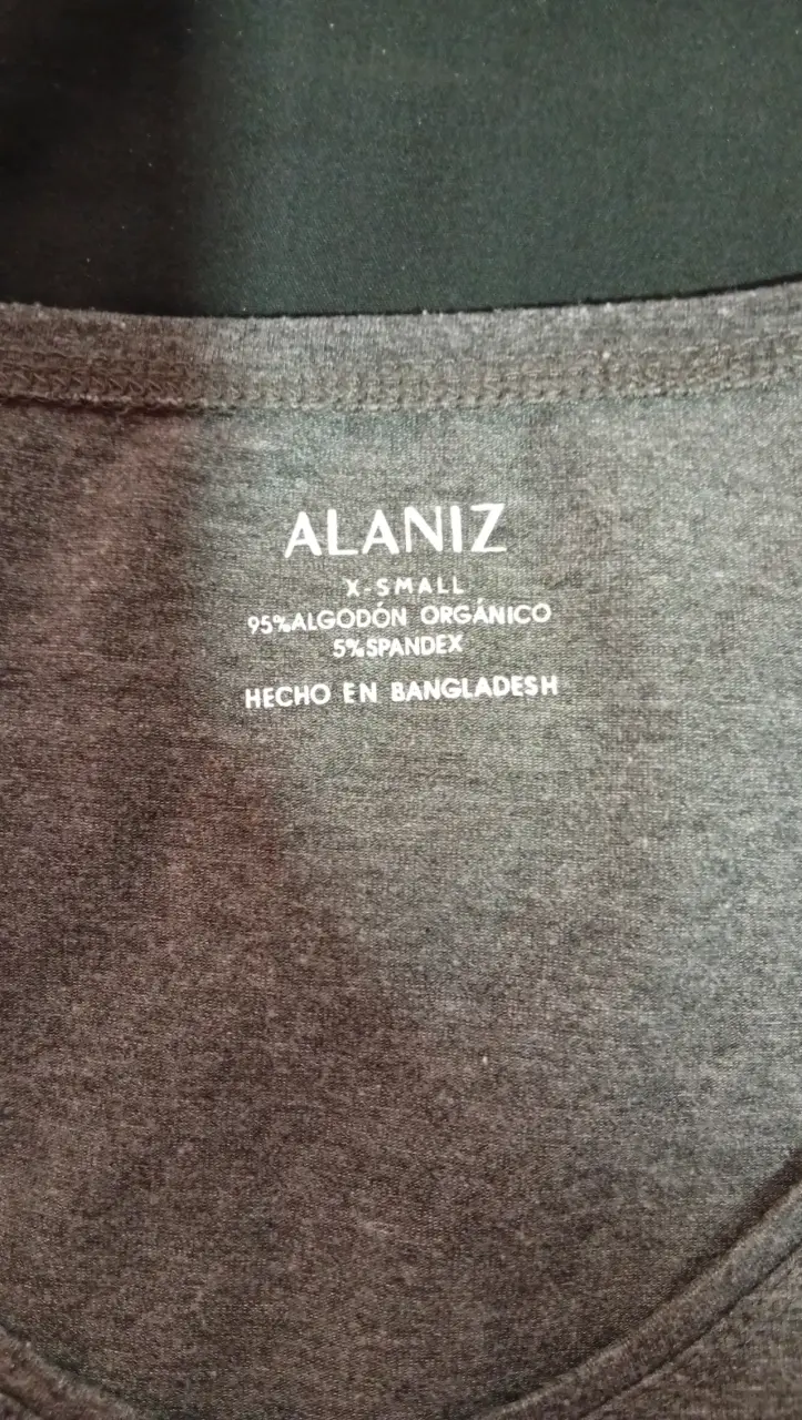 Polera sin mangas gris Alaniz de algodón orgánico - 2