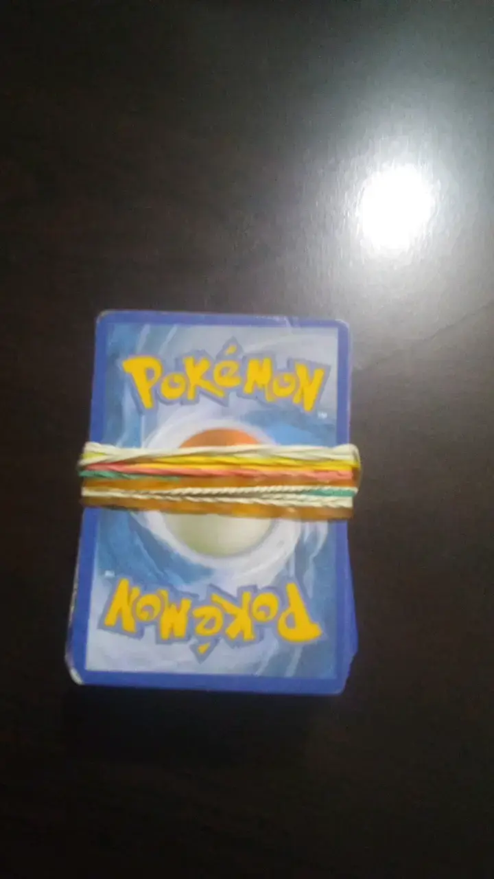 Lote de Cartas Pokémon Coleccionables - 3