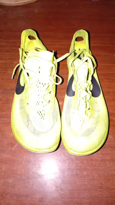 Zapatillas de Atletismo Nike Amarillas con Clavos - miniatura 4