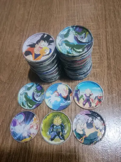 Colección de tazos de anime y caricaturas - miniatura 1