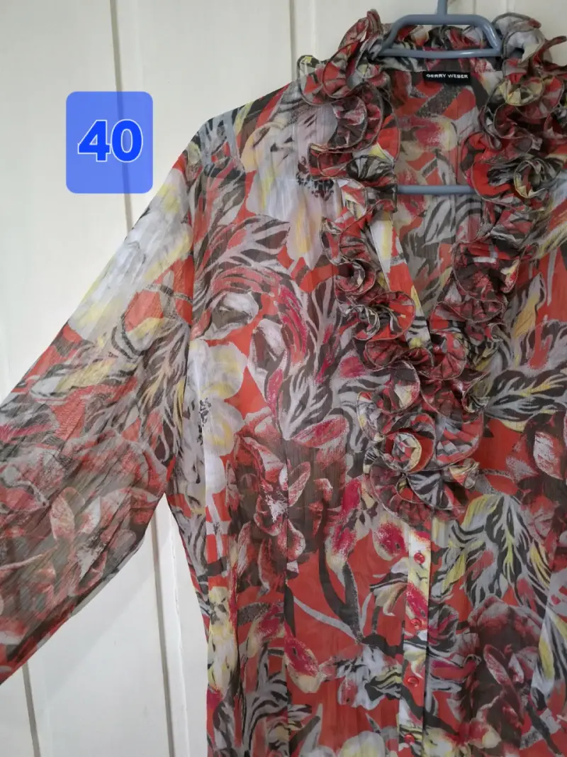 Blusa estampada floral Gerry Weber talla 40 - 3