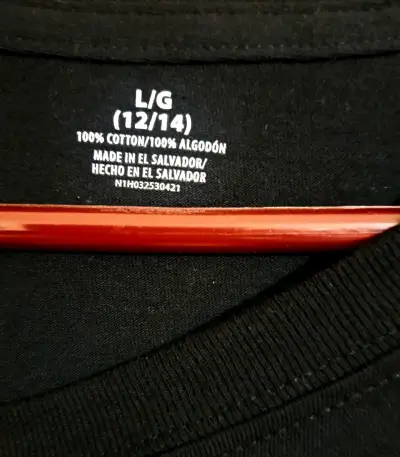 🎃 Polera Halloween Nueva con diseño de 👻 - miniatura 2