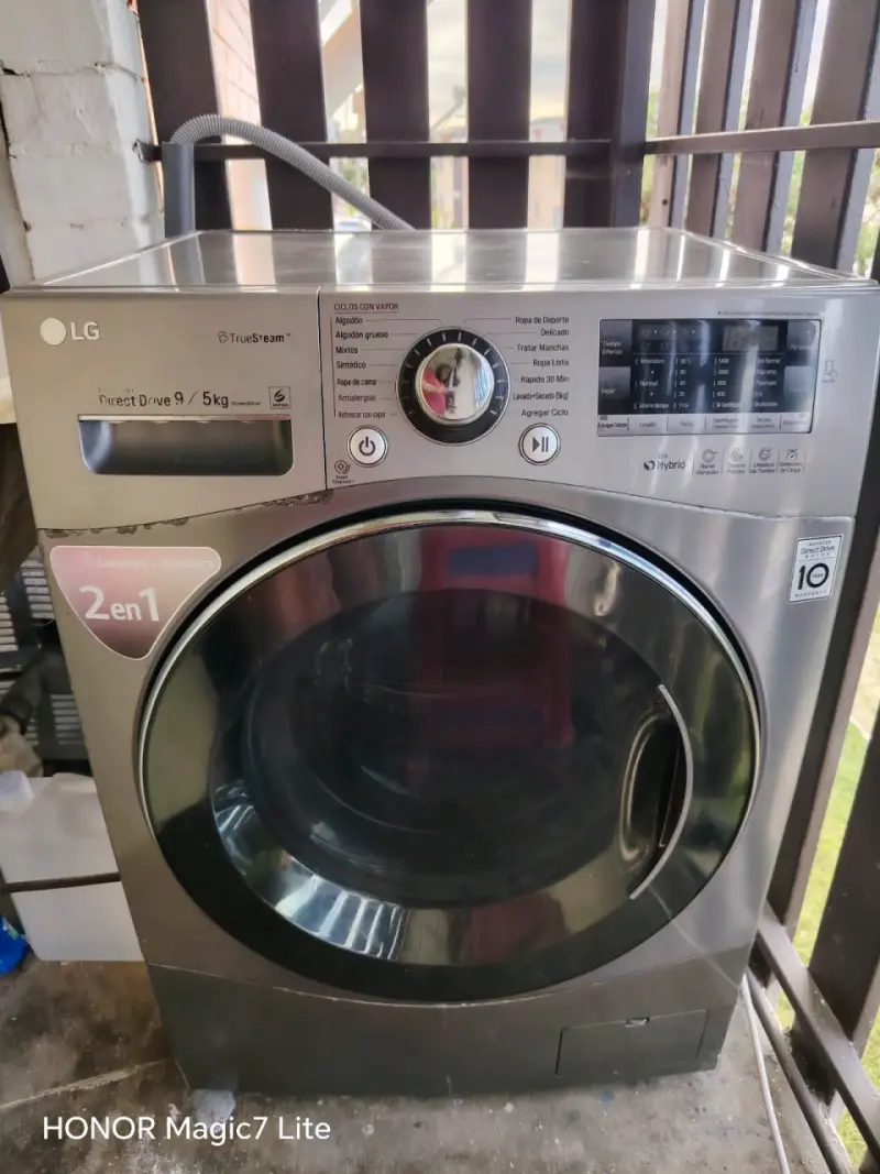 Lavadora-secadora LG Eco Hybrid 9/5 kg - 2