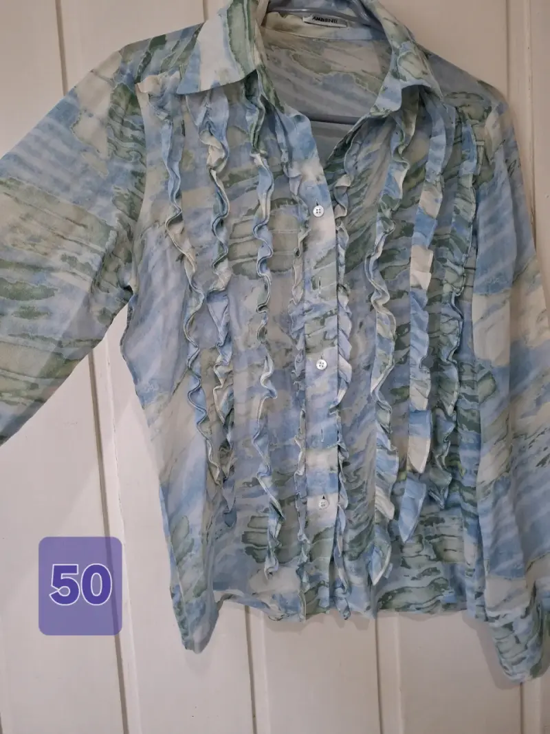 Blusa estampada con volantes para mujer - 2