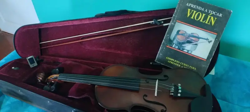 Violín Stradella con estuche - 1