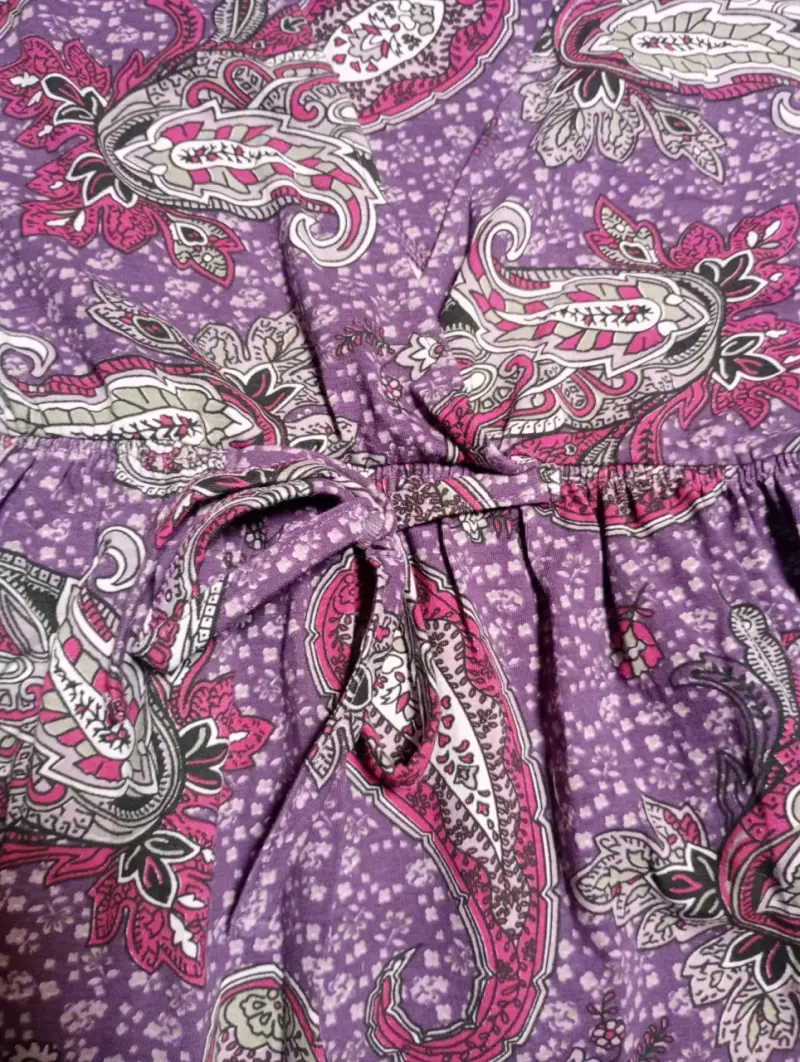 Polera estampado morado Trafaluc talla S - 2