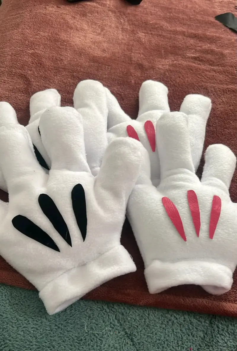 Guantes de disfraz blancos con diseño colorido