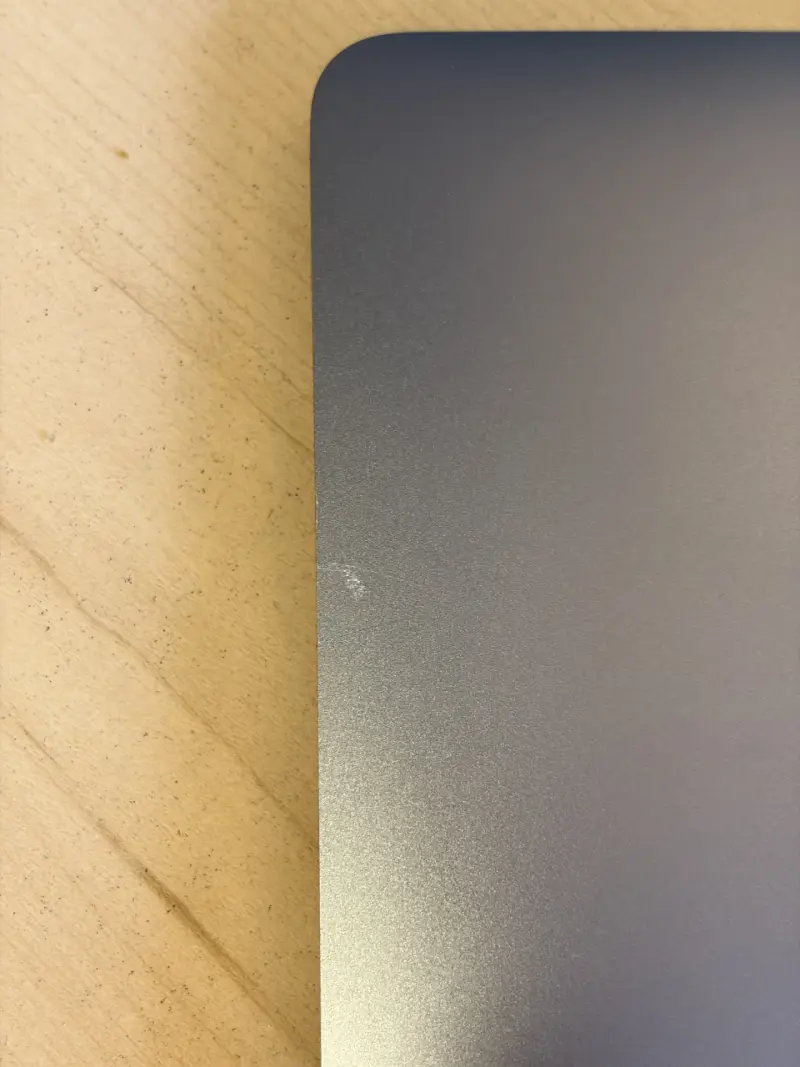 MacBook Air M1 space gray - 2