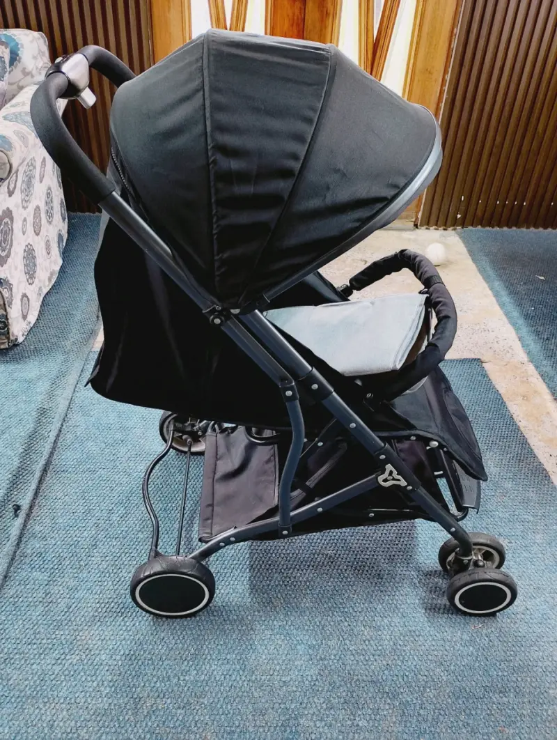 Coche de bebé plegable tipo maleta - 3